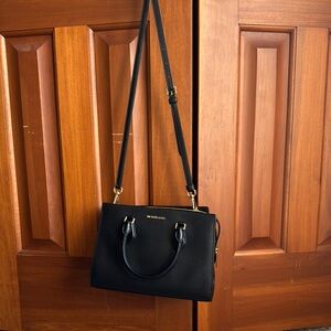 Michael Kors Black Shiela satchel medium